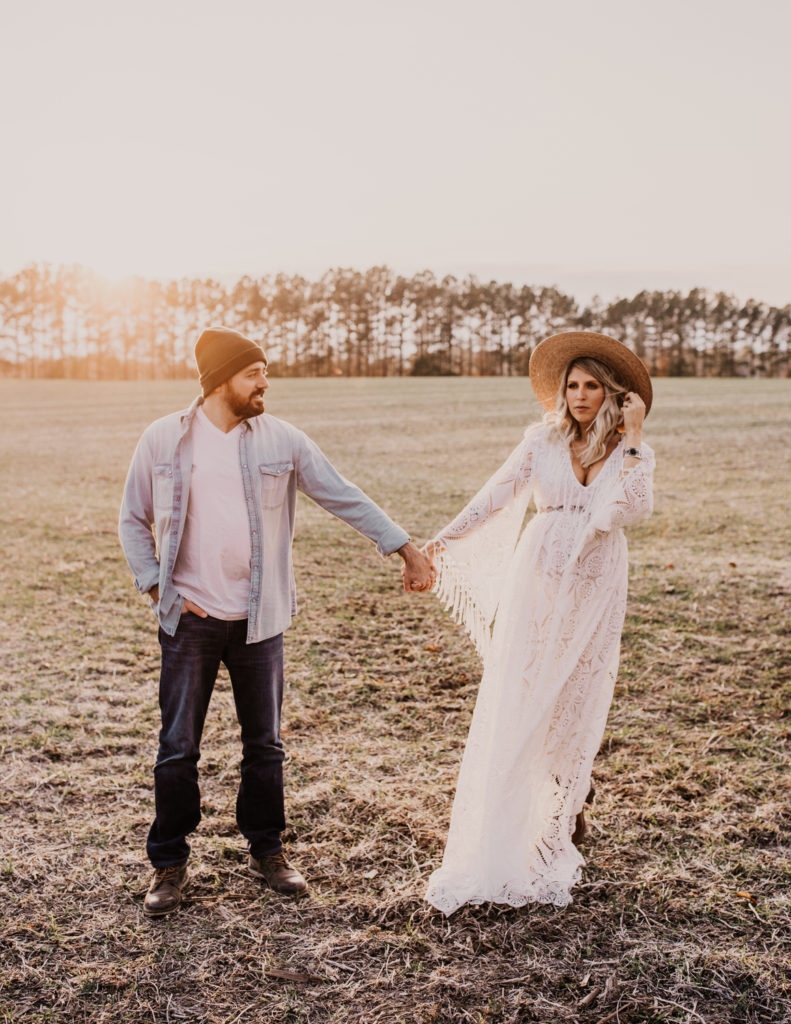 Featured image of post Boho Maternity Pictures - Whatever you&#039;re shopping for, we&#039;ve got it.